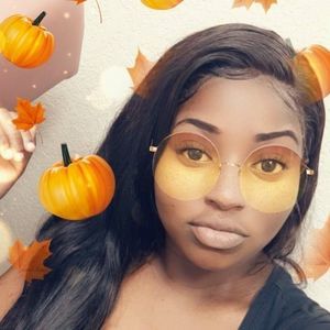 Meet your Posher, Cheri